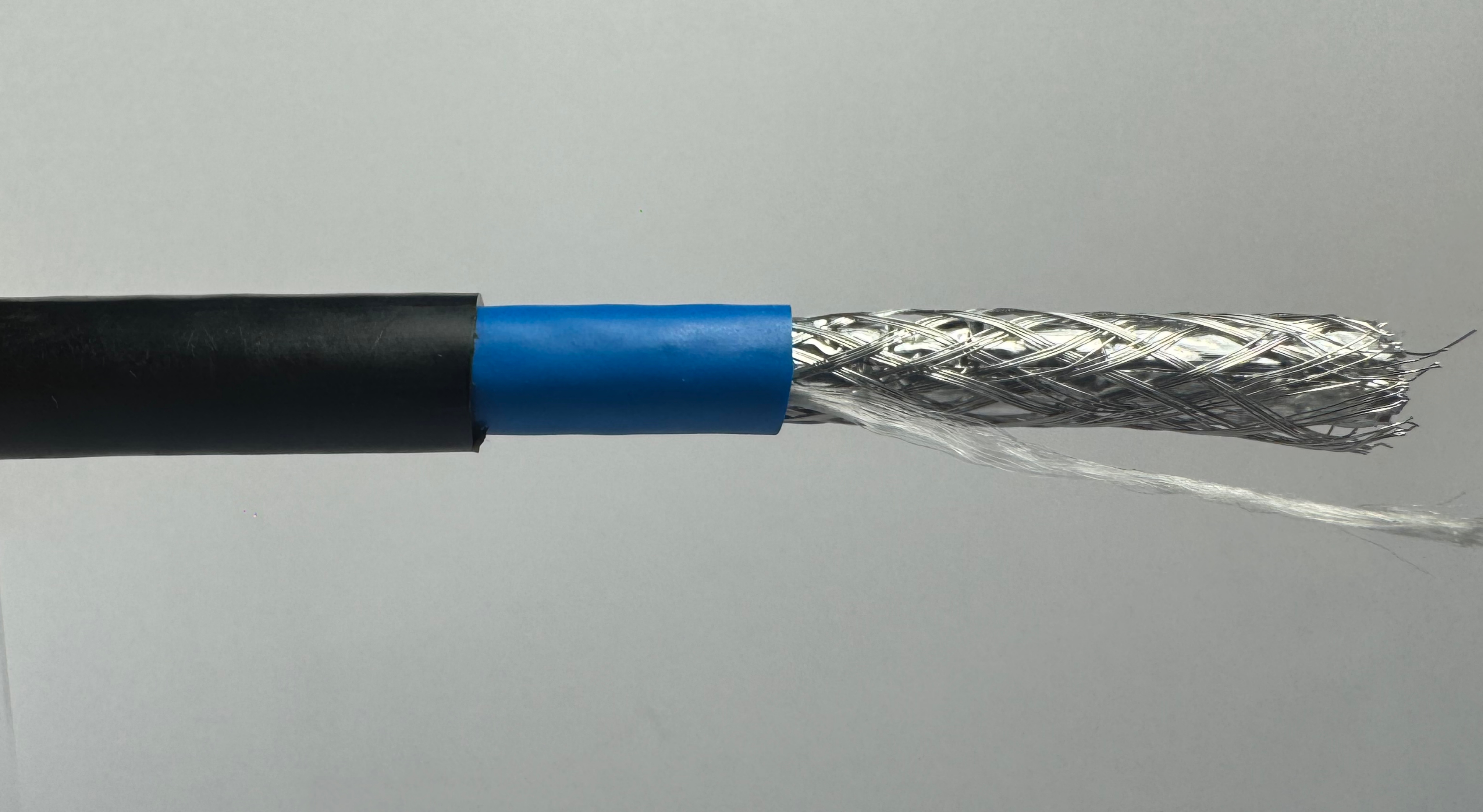 کابل شبکه CAT 6 SFTP OUT DOOR DJ Legrand  با تست فلوک چنل